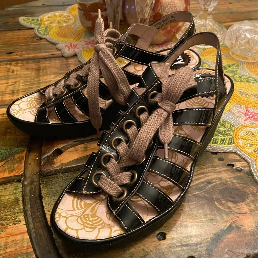 FLY London Multi-strap Lace Up Wedge Black Patent Yito Sandals - Picture 9 of 11